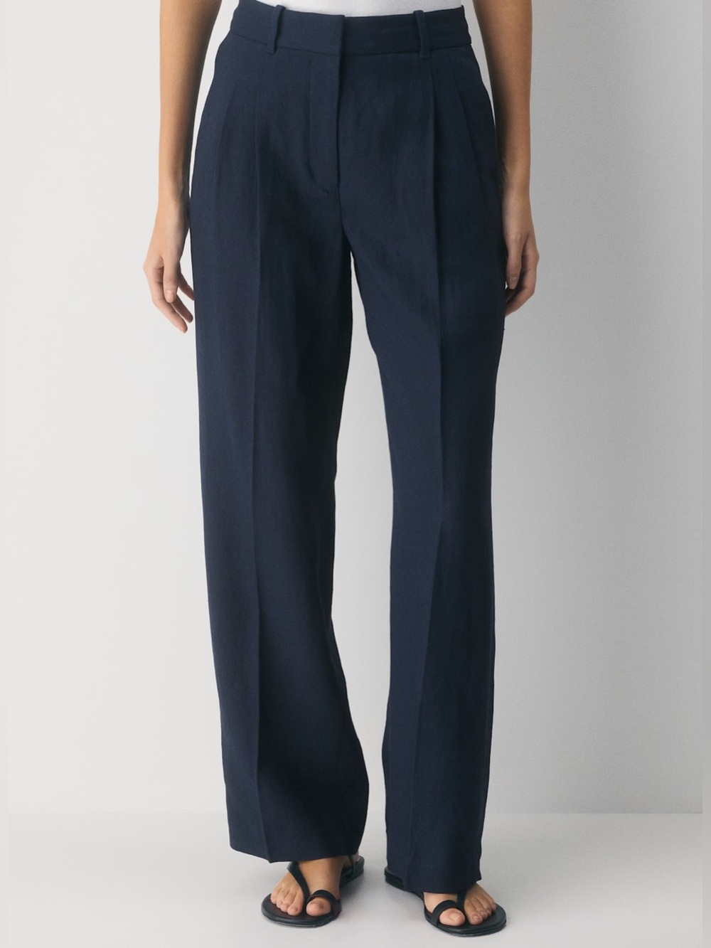 Aritzia The Effortless Pant - PowerLinen